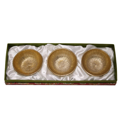 Navakrti Gold Toned Metal Serving Bowl Set of 3 | Aluminium Decorative Dry Fruit Bowls | Luxury Table Décor & Gift Set