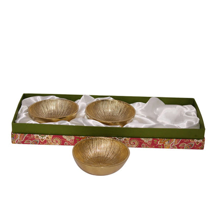 Navakrti Gold Toned Metal Serving Bowl Set of 3 | Aluminium Decorative Dry Fruit Bowls | Luxury Table Décor & Gift Set