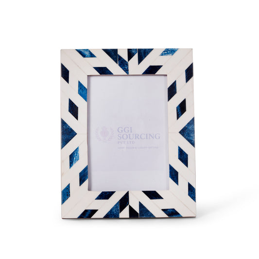 Indigo Chevron Resin-Coated Photo Frame – 5 × 7 Inch | Navakrti Decor