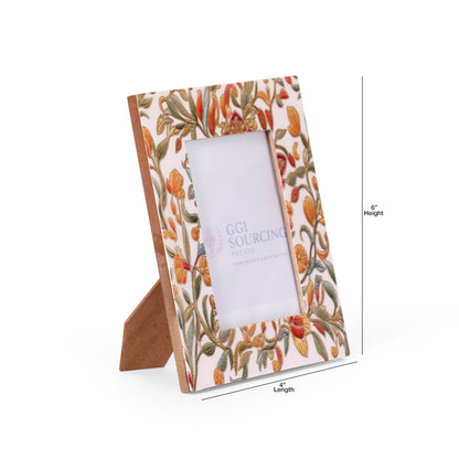 Navakrti Decor Crimson Bloom Resin-Coated MDF Photo Frame – 4 × 6 Inch | Red Floral Decorative Picture Frame