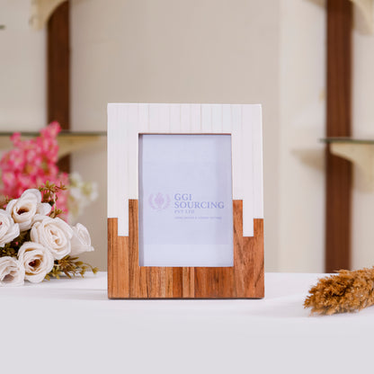 UrbanStep Resin-Coated Photo Frame – 5 × 7 Inch | Navakrti Decor
